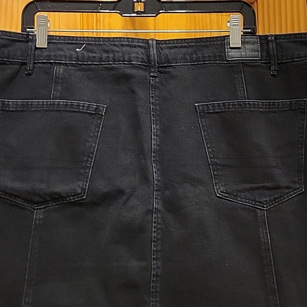 American Eagle jean skirt - Picture 4 of 7